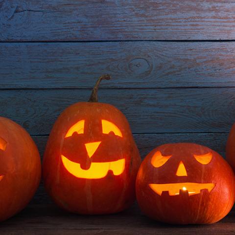 Halloweenövernattning